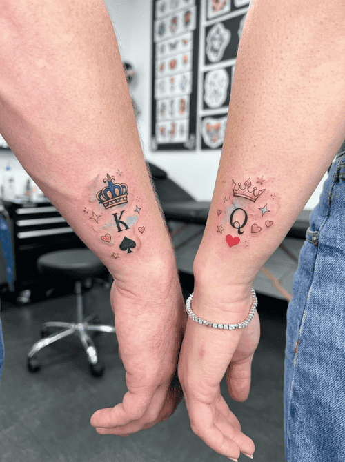 hinh_xam_cap_doi_vuong_mien_king_queen_o_co_tay