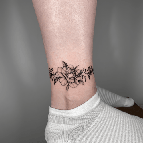 Hình Xăm Hoa Mẫu Đơn Mini Cho Nữ - Tinh tế và nhẹ nhàng cho phái đẹp.
