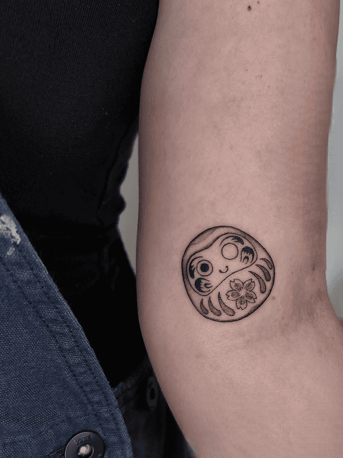 hinh-xam-daruma-dep_24