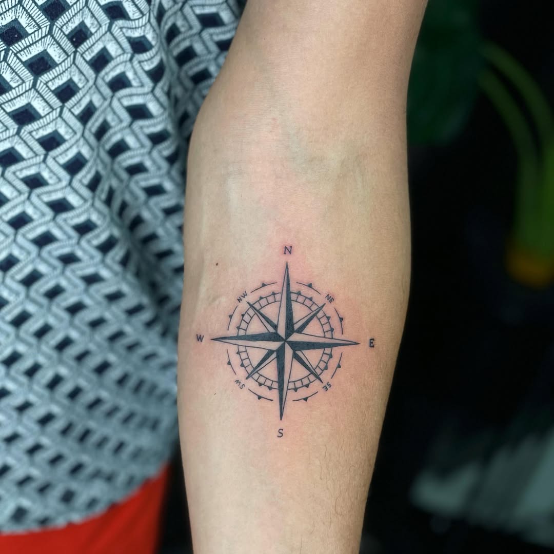 hinh-xam-la-ban-mini_13