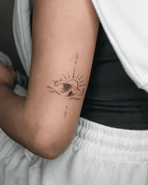 hinh-xam-mat-troi-cho-nu_1