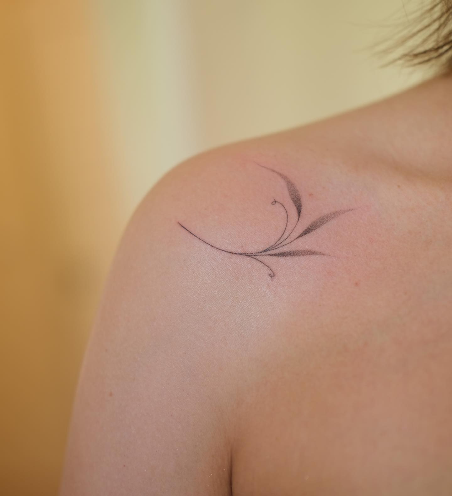 hinh-xam-mini-cho-nu-o-vai_00_1