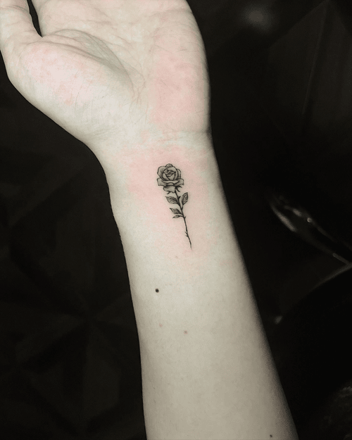 hinh-xam-mini-o-co-tay-nu_1