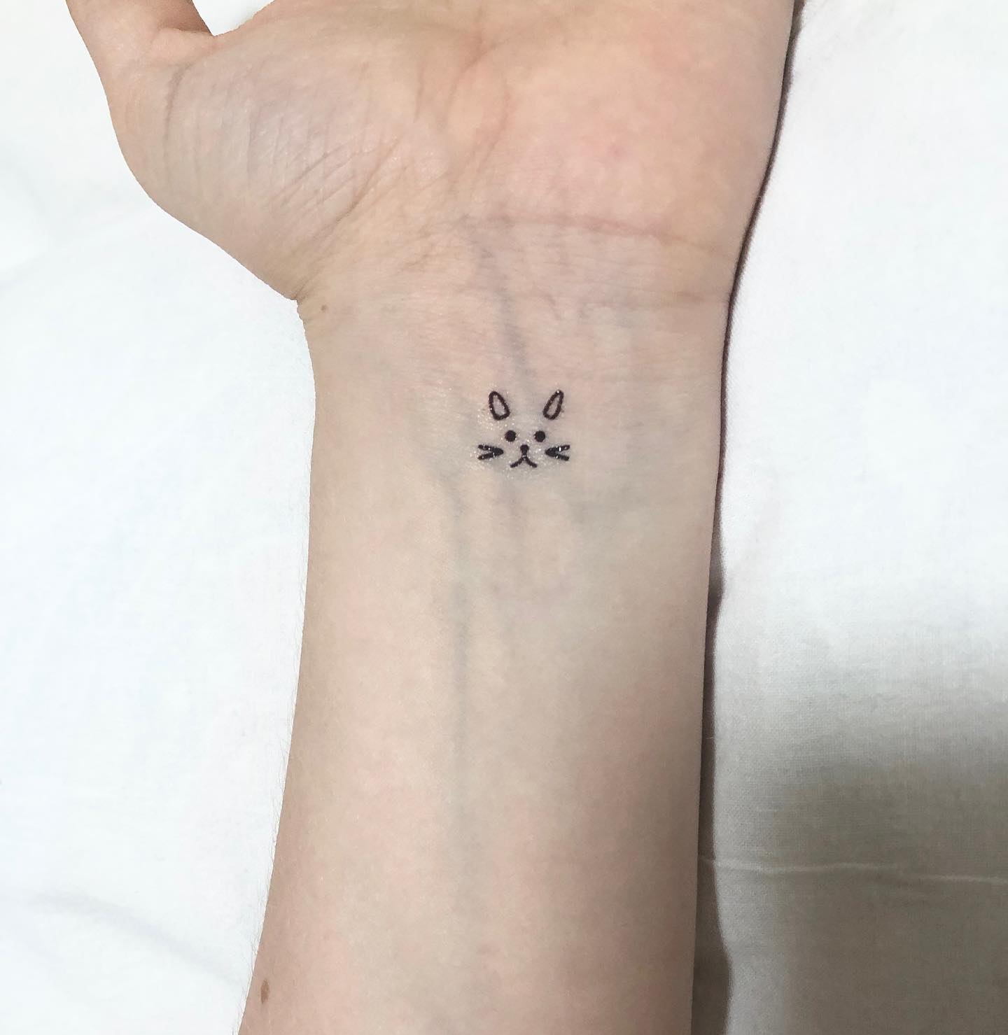 hinh-xam-mini-o-co-tay-nu_8