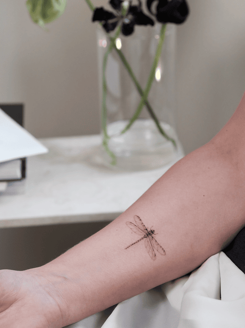 hinh-xam-mini-o-co-tay-nu_9