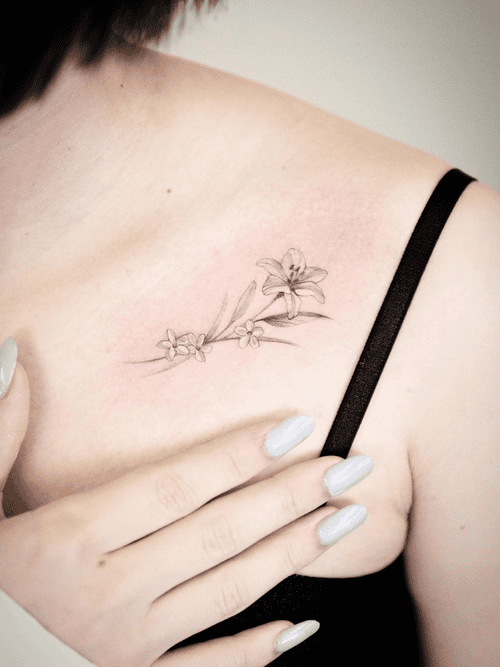 hinh-xam-o-nguc_cho-nu-mini_27