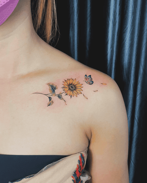Xăm hình hoa hướng dương ở ngực cho nữ mini: Thể hiện sự lạc quan, hướng về phía ánh sáng