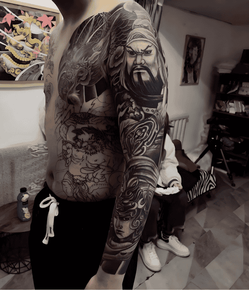 hinh_xam_quan_cong_37