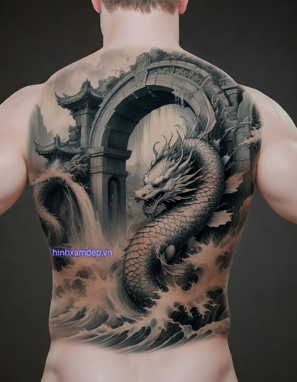 hinh_xam_ca_chep_vuot_vu_mon_full_lung_2