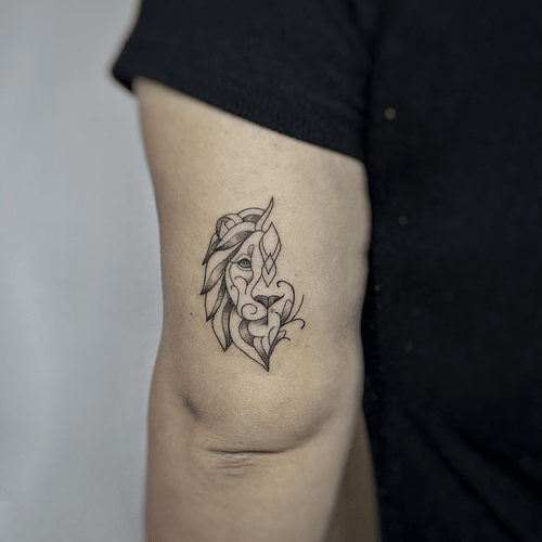 hinh_xam_su_tu_mini_geometric