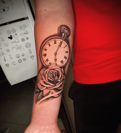 hinh-xam-dong-ho-hoa-hong_8