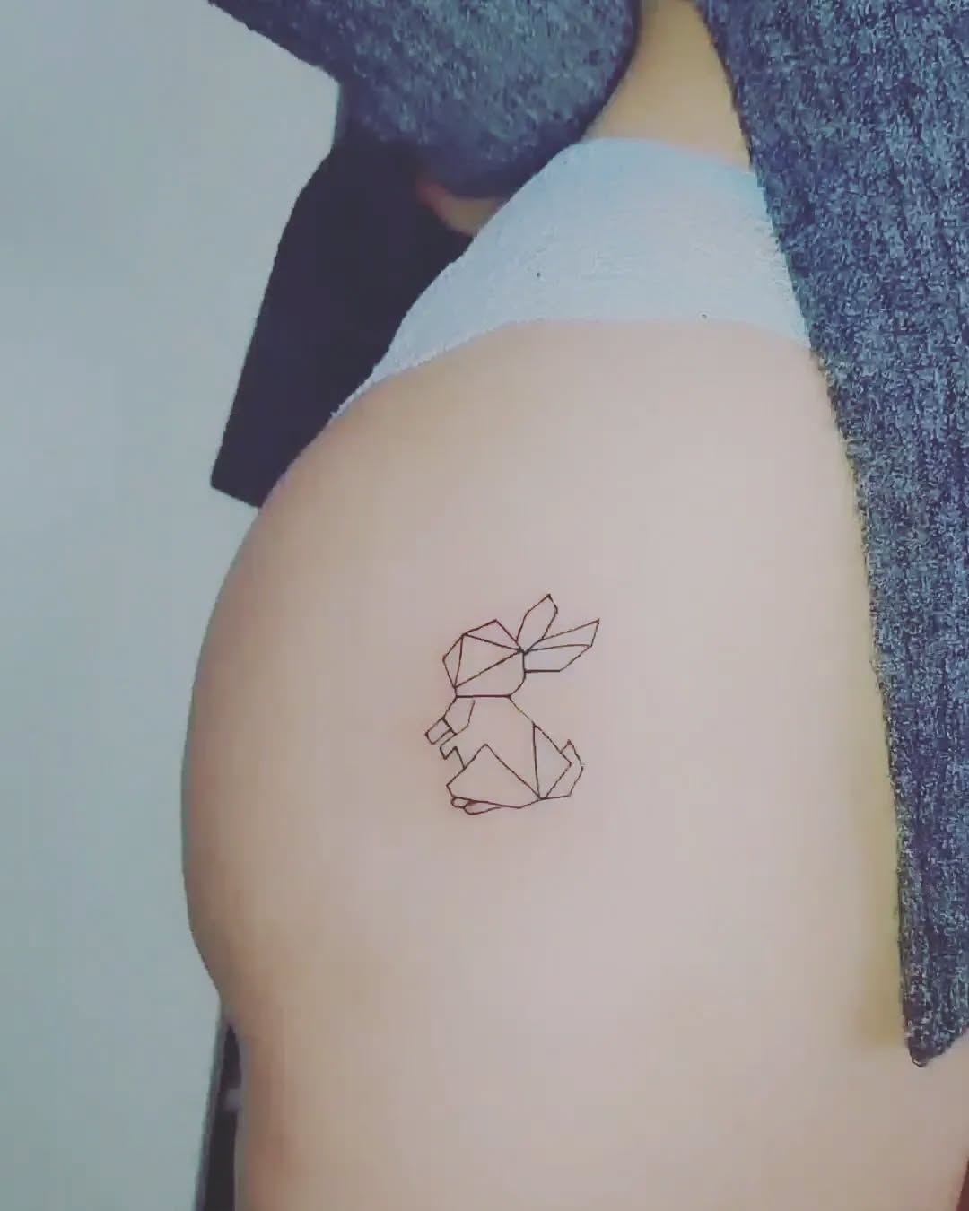 hinh-xam-tho-o-mong_3