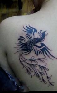 Hình xăm phượng hoàng hoa văn