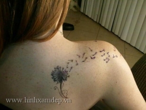 8-hinh-xam-de-thuong-Dandelion-tattoo