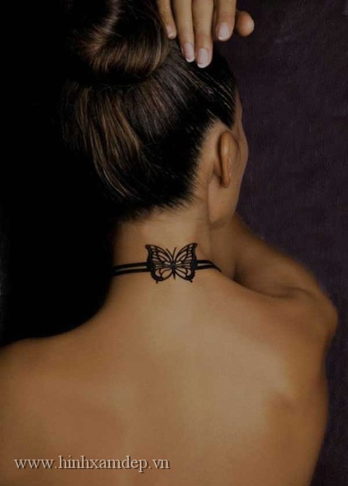 23-hinh-xam-de-thuong-Small-Butterfly-Tattoo-on-neck