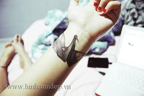52-hinh-xam-de-thuong-small-paper-cranes-tattoo